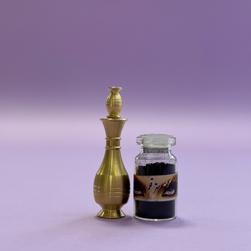 سرمه و خط چشم